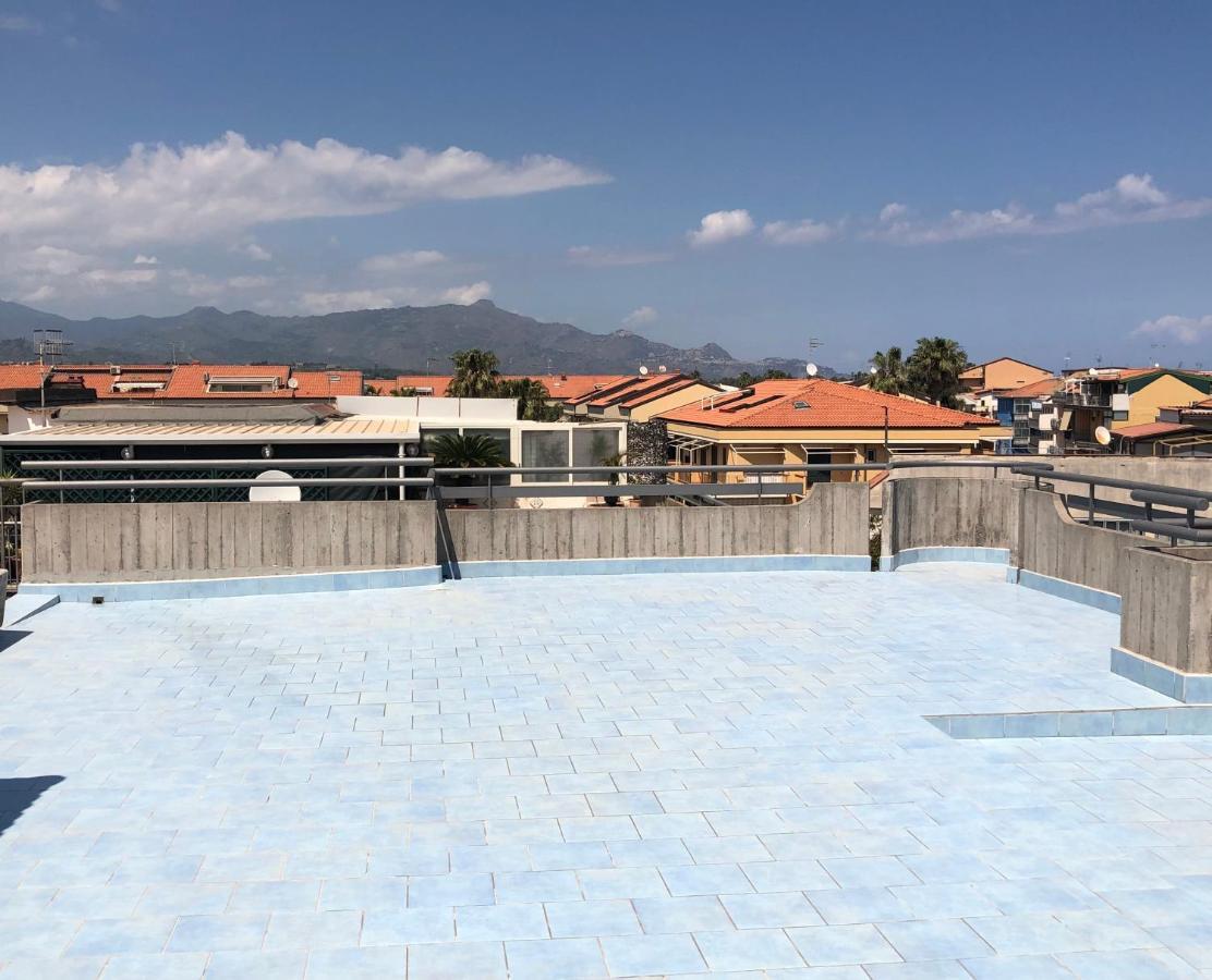 Appartamento Casasolemare Fondachello Fondachello  Exterior foto